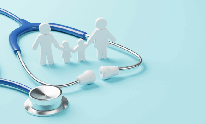 Türkiye'nin Dört Bir Yanında Sağlık Ve Wellness Festivalleri Yükselişte Türkiye’de son yıllarda bireysel sağlığa, zihin beden dengesine ve doğal yaşam biçimlerine olan ilgi hızla artıyor. Bu eğilimin en önemli göstergelerinden biri de ülke genelinde düzenlenen sağlık ve wellness festivalleri. İstanbul’dan Şanlıurfa’ya, İzmir’den Mardin’e kadar birçok şehirde hayata geçirilen bu festivaller, hem halkın sağlıklı yaşam bilincini artırıyor hem de turizmi destekliyor. Doğal ürünler, sağlıklı tarifler, spor etkinlikleri ve ruhsal dengeyi sağlayan seanslarla dolu bu festivaller, farklı yaş gruplarına hitap eden kapsayıcı bir deneyim sunuyor. Konulu bir haber görseli.